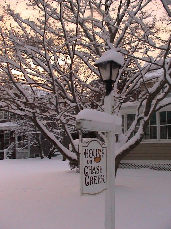 House On Chase Creek Bed & Breakfast Shelter Island Heights Eksteriør bilde