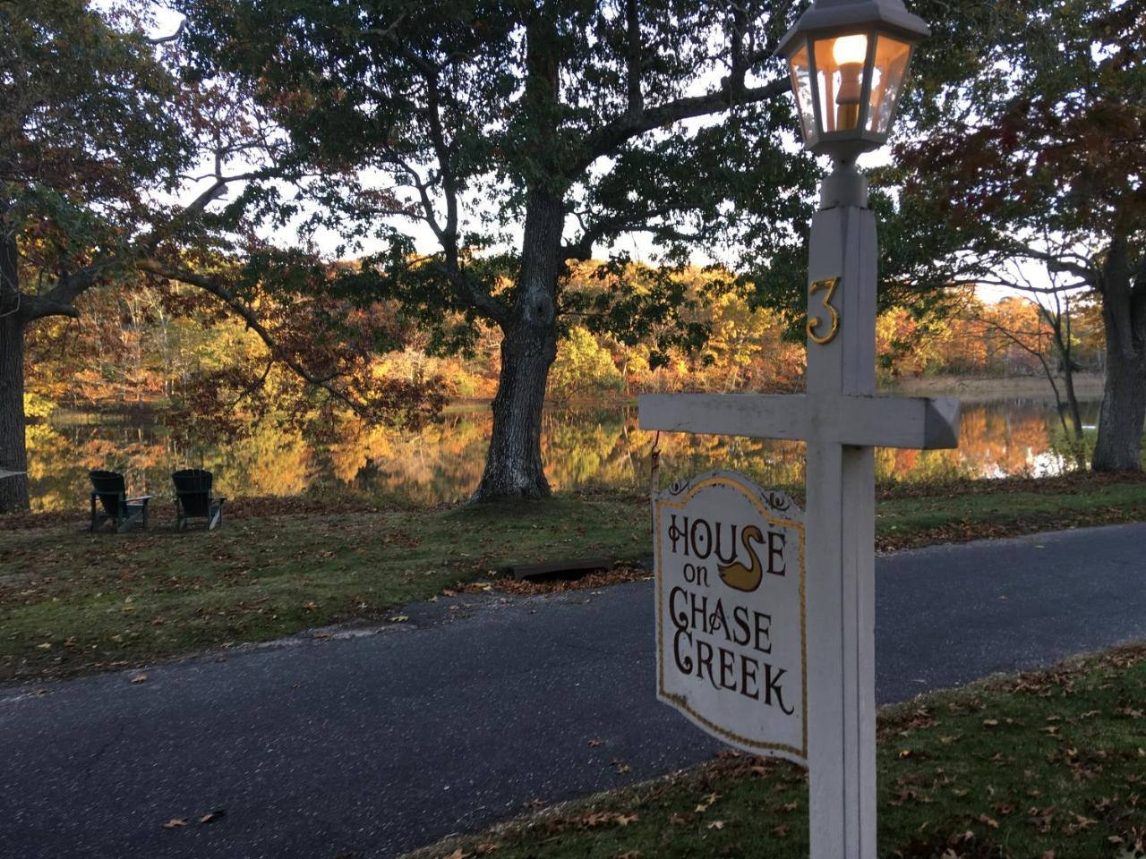 House On Chase Creek Bed & Breakfast Shelter Island Heights Eksteriør bilde